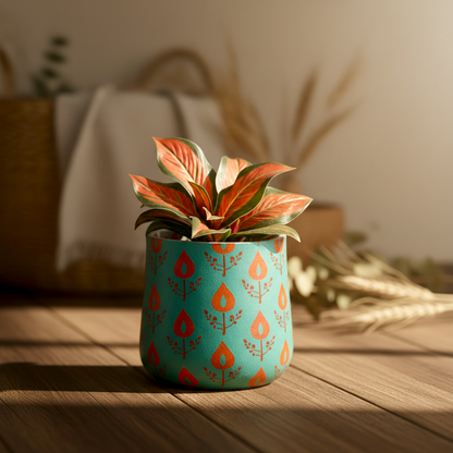 LustrEdge Durable metal planter